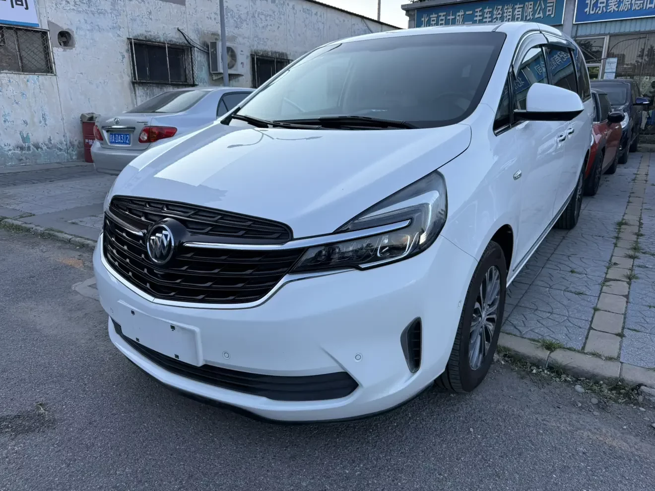 Buick GL8