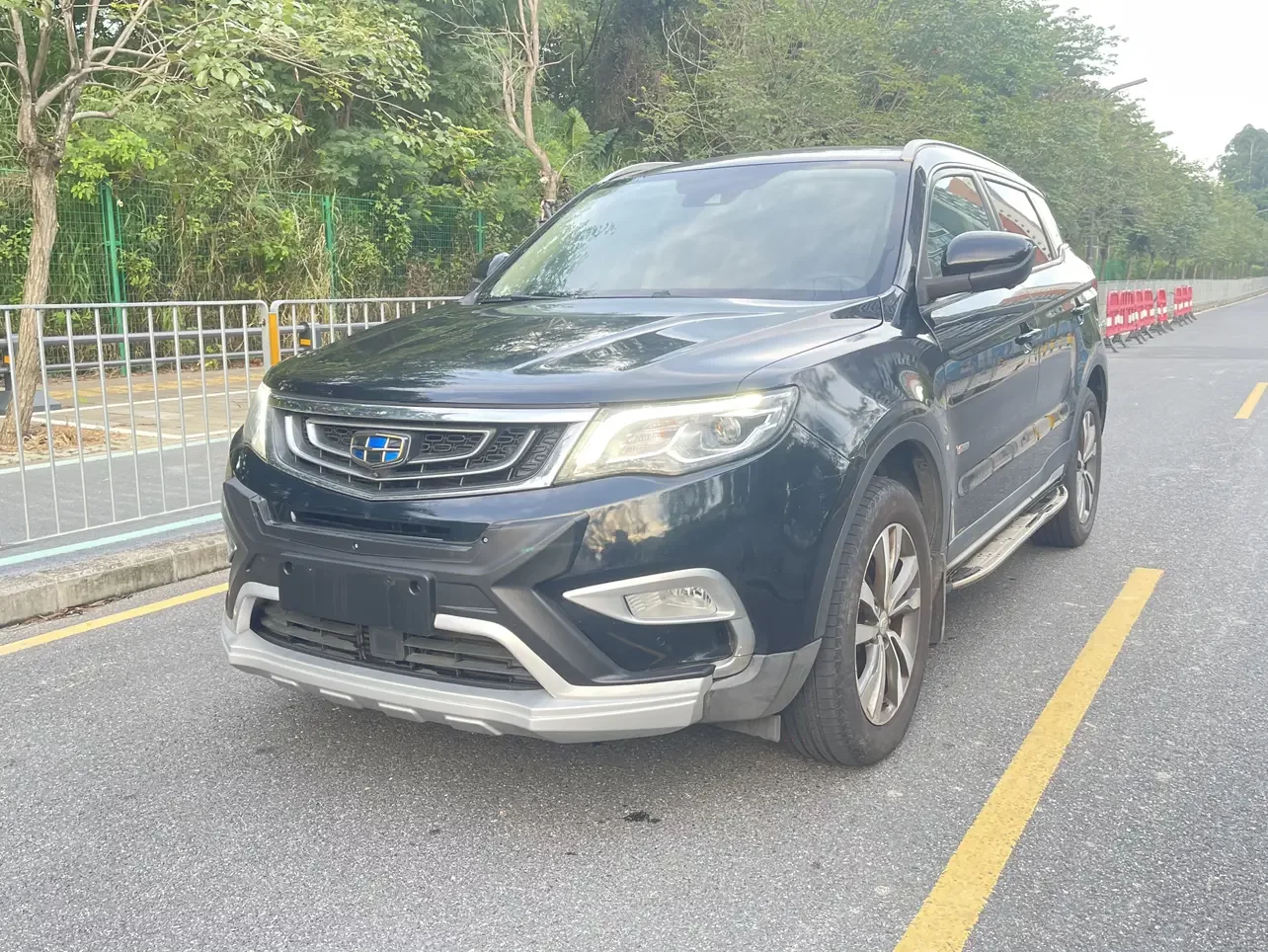 Geely Atlas