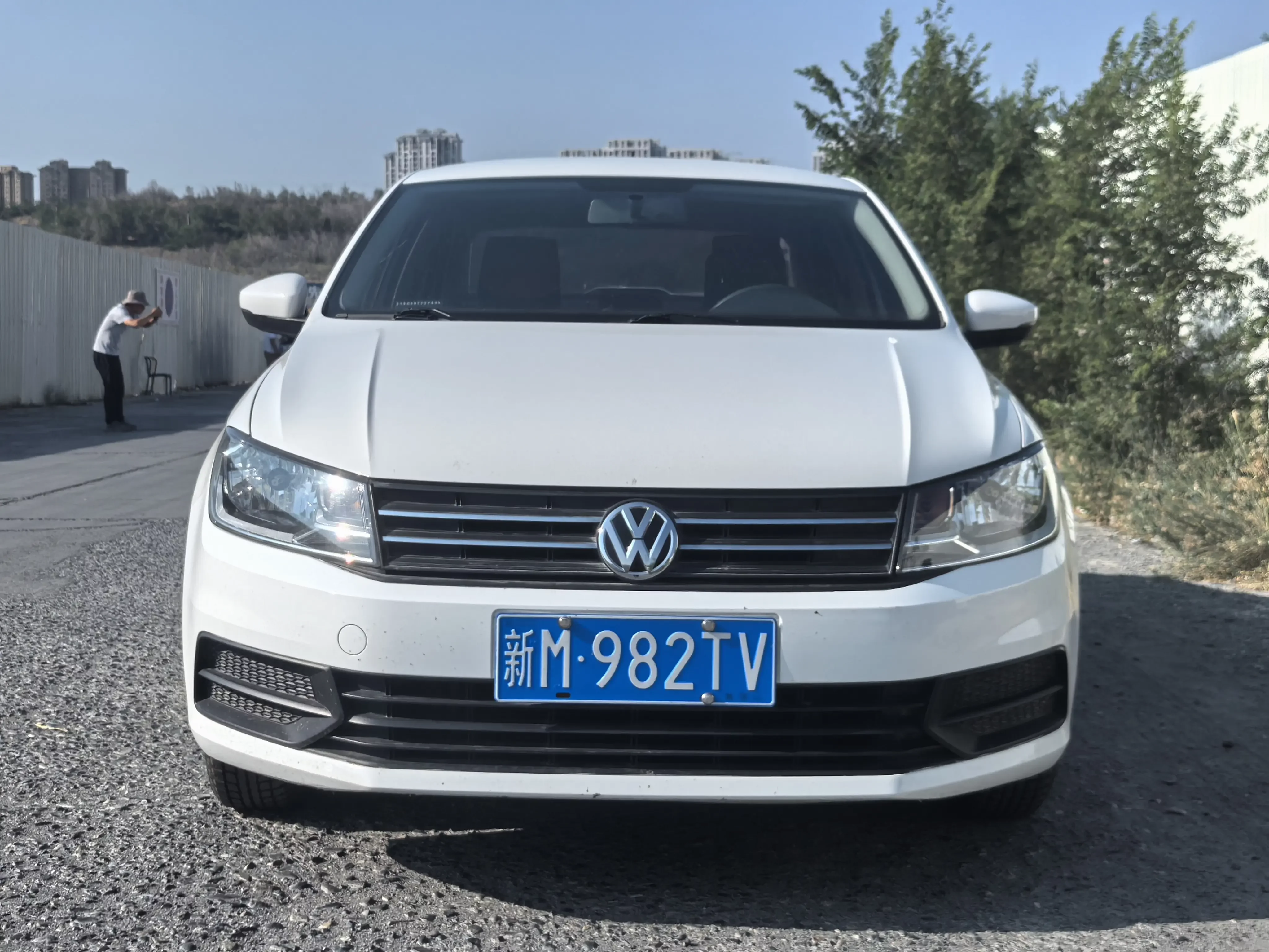 Volkswagen Santana  из Китая