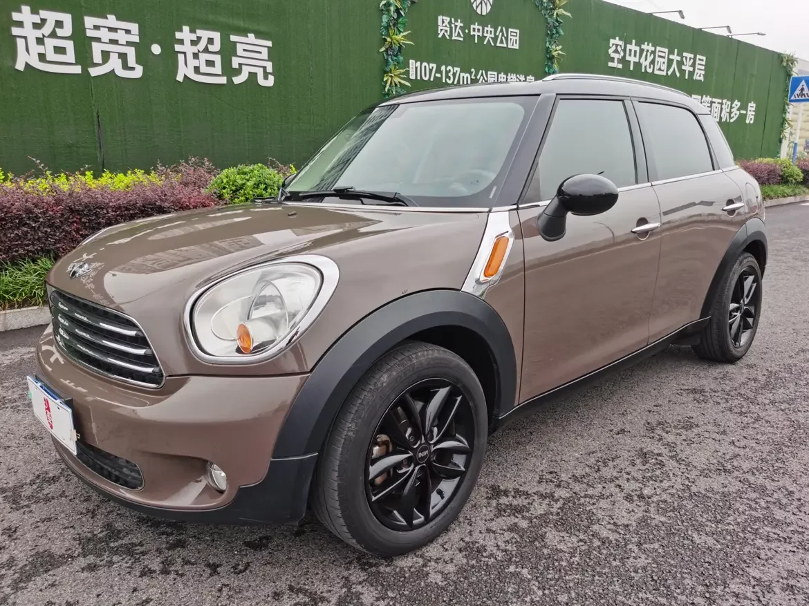 MINI COUNTRYMAN