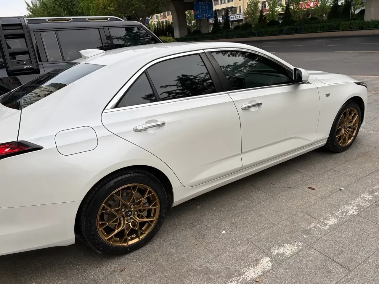 Cadillac CT4