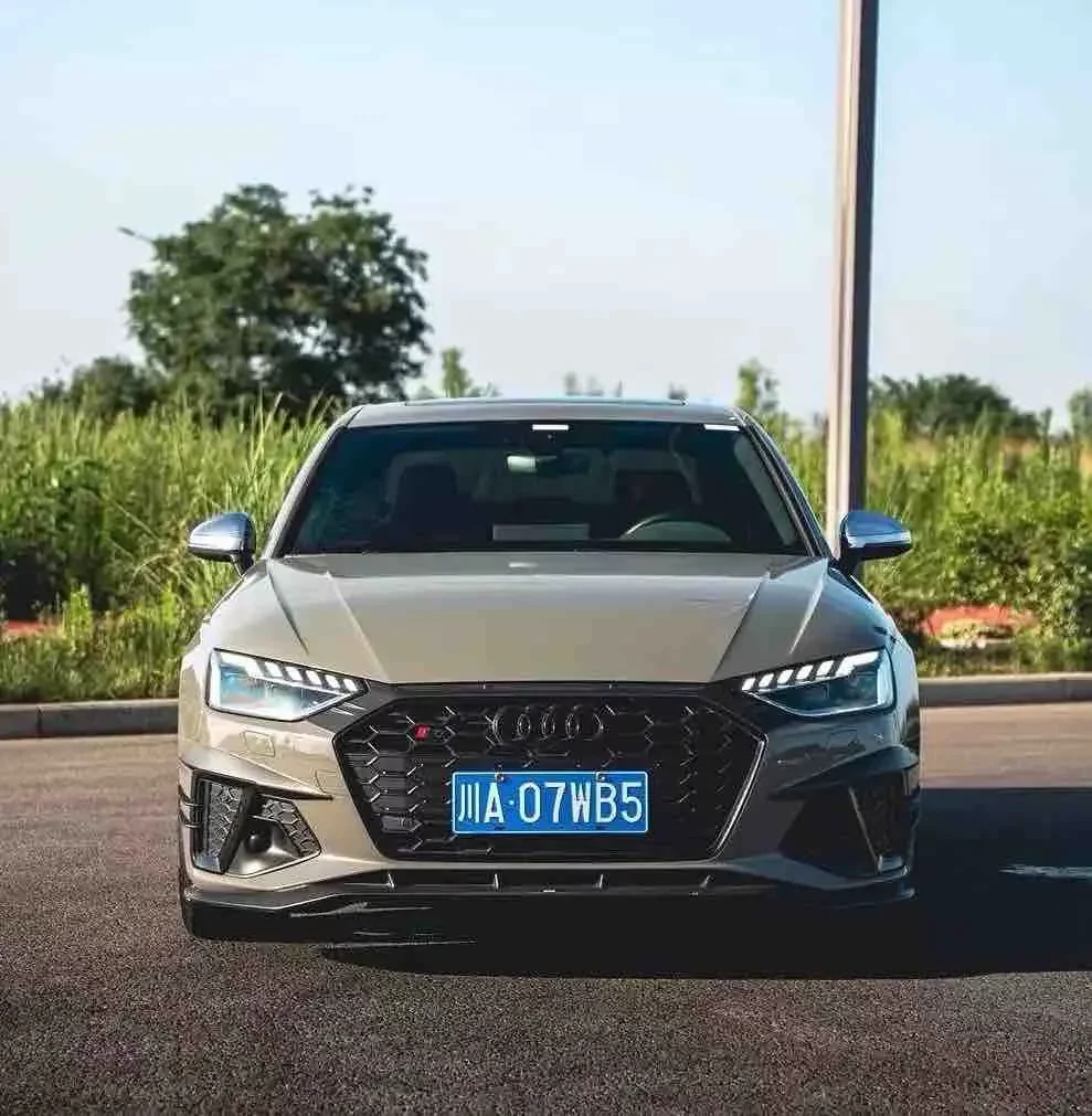 Audi S4