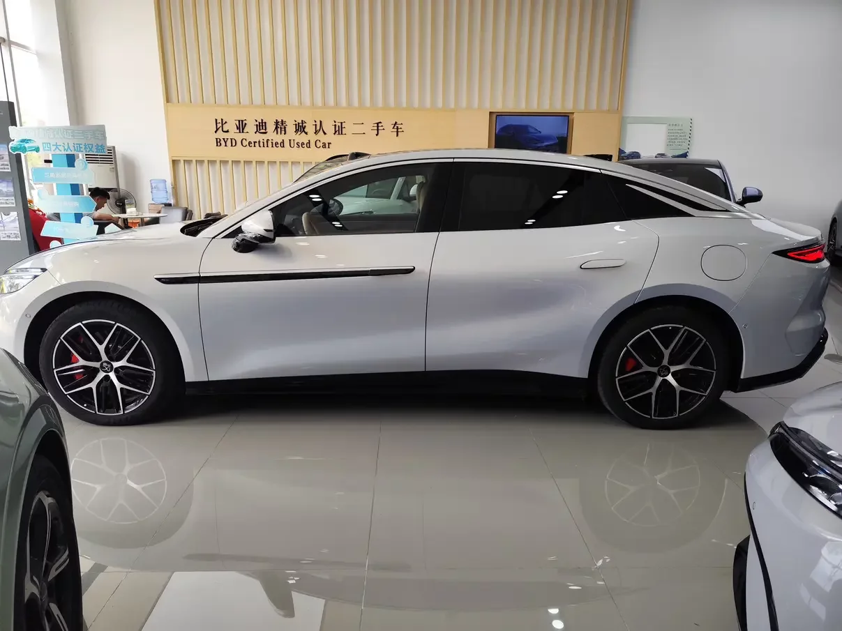 BYD Han L EV