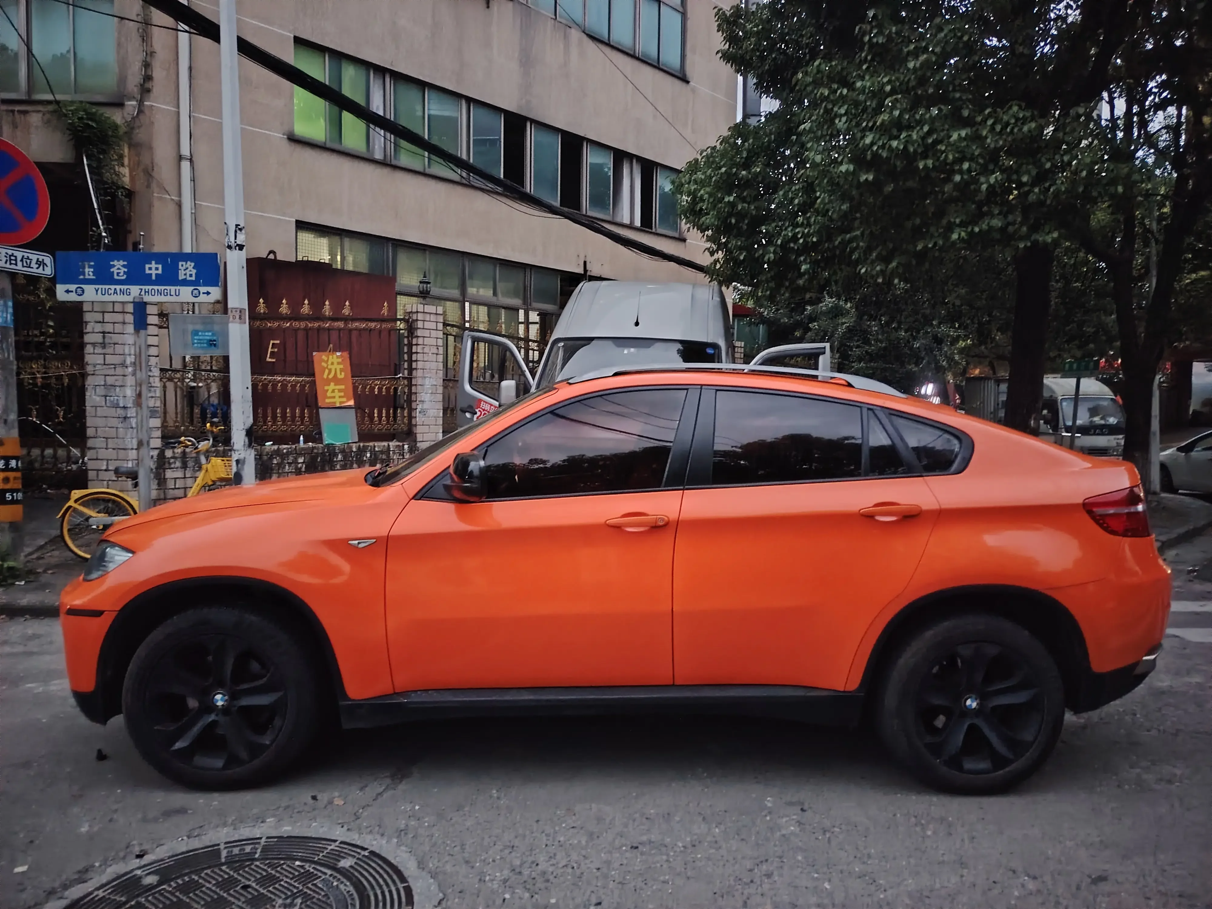 BMW X6