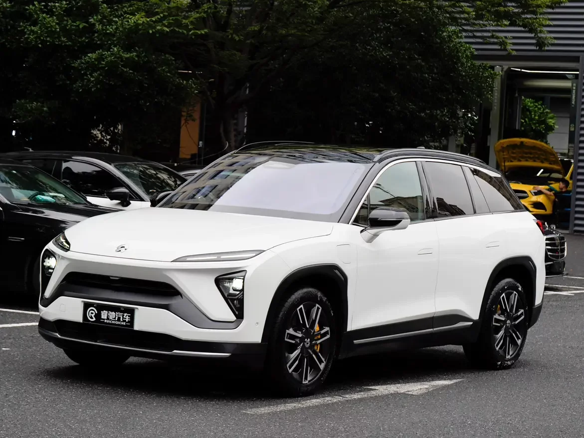NIO ES6