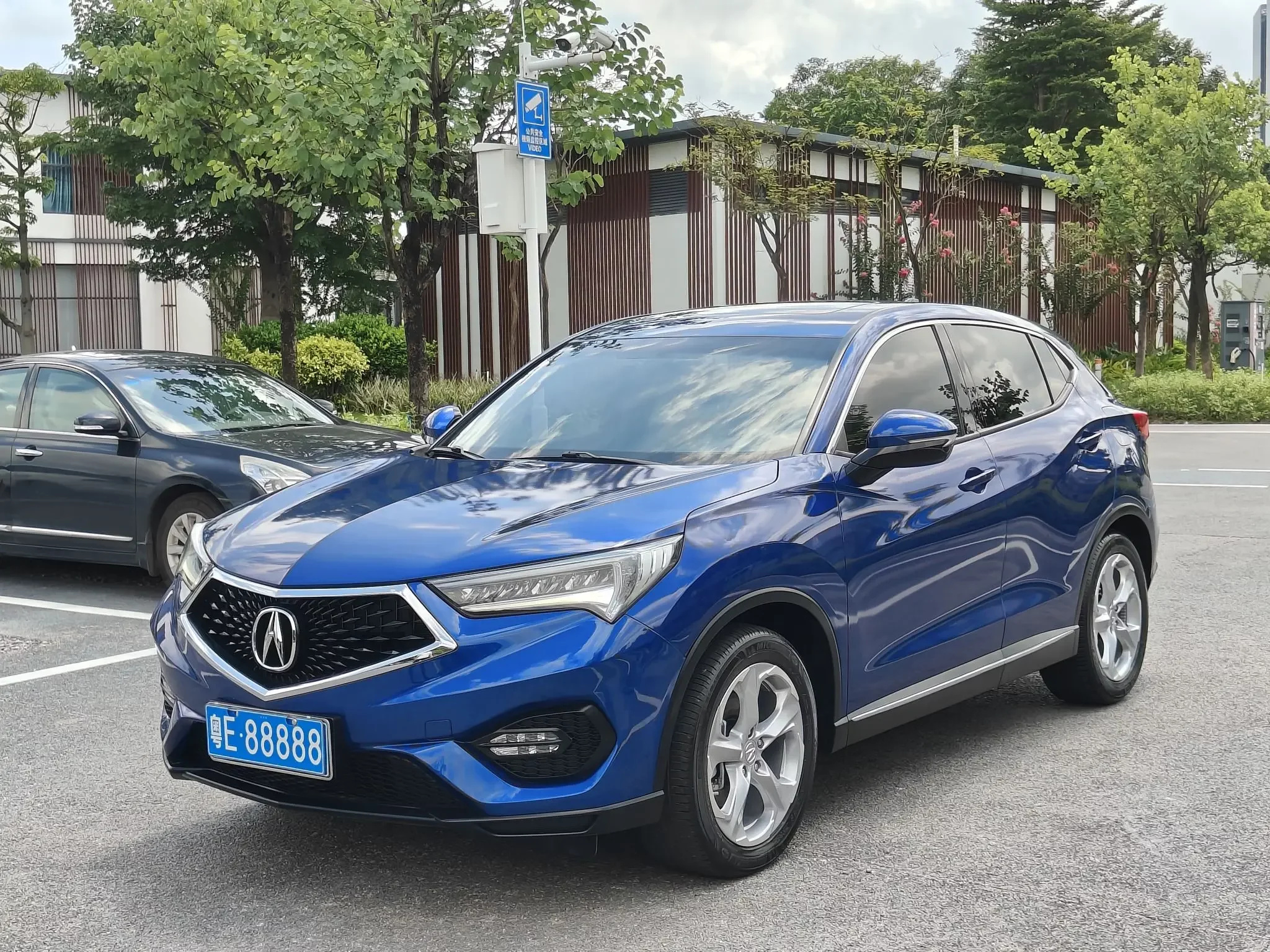 Acura CDX  из Китая
