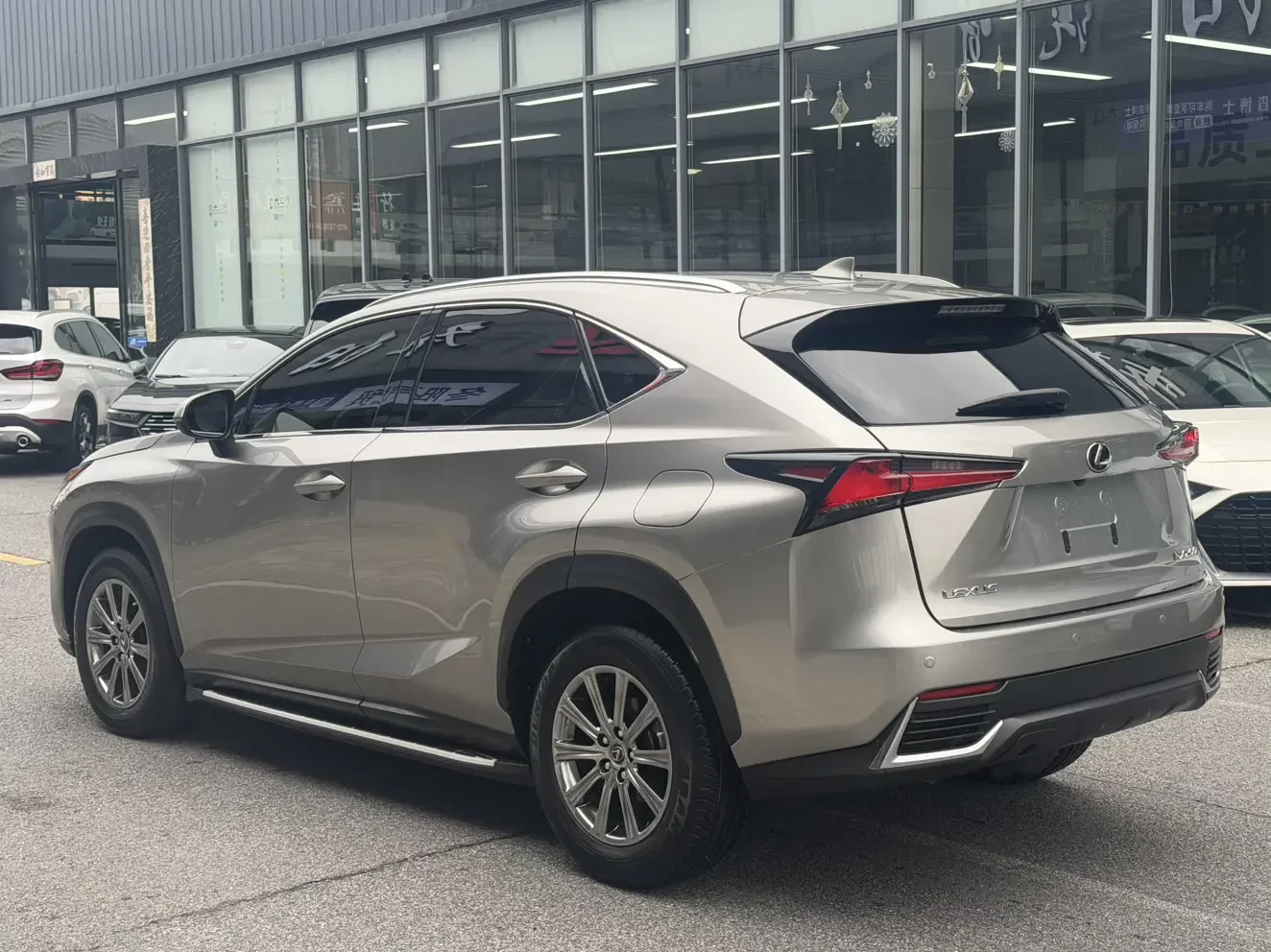 Lexus NX