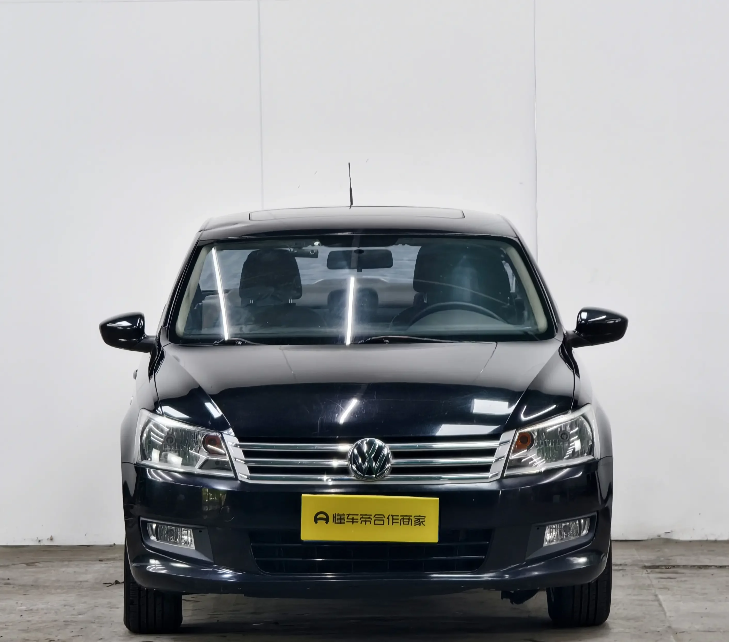 Volkswagen Santana  из Китая