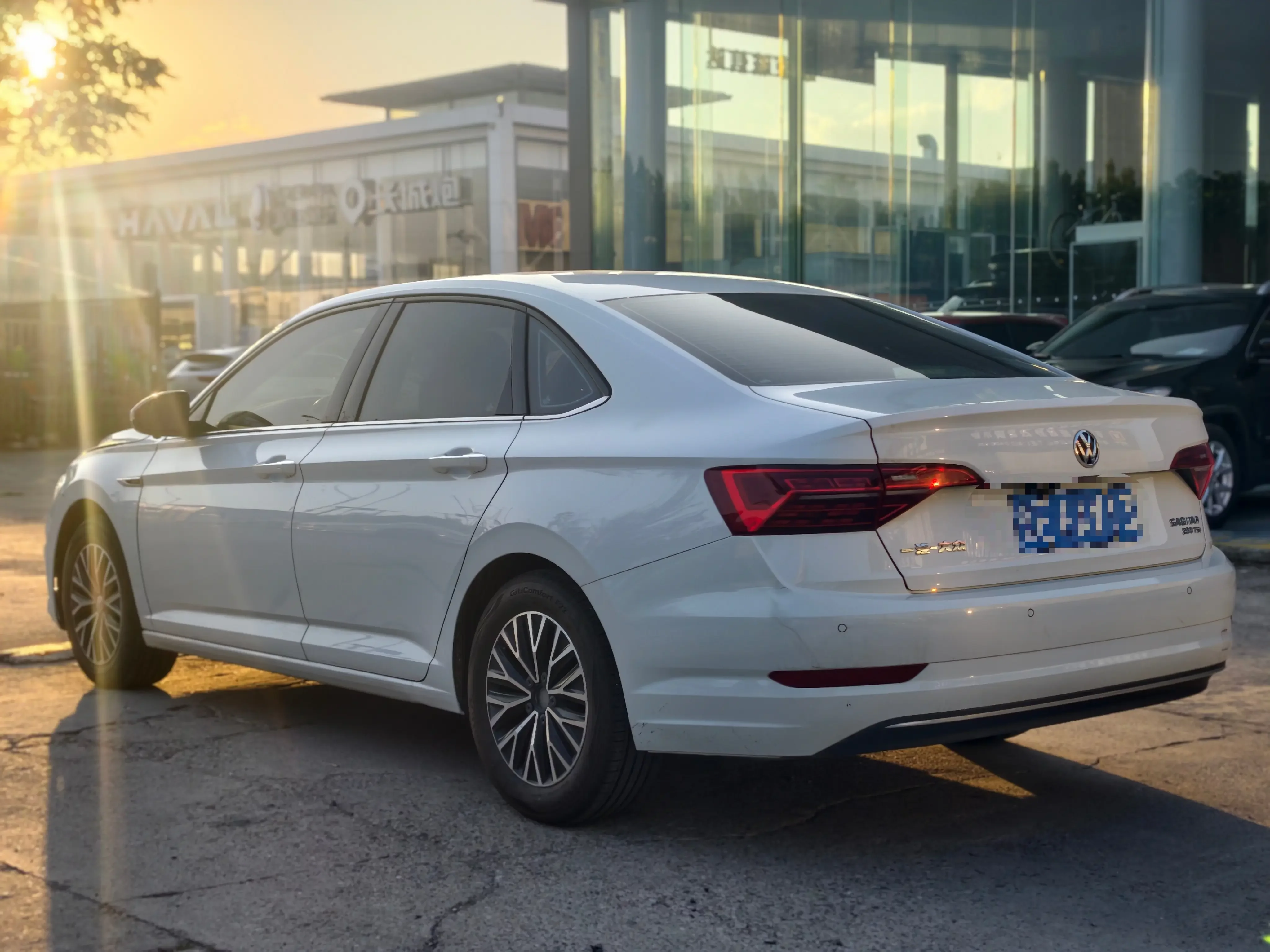 Volkswagen Sagitar