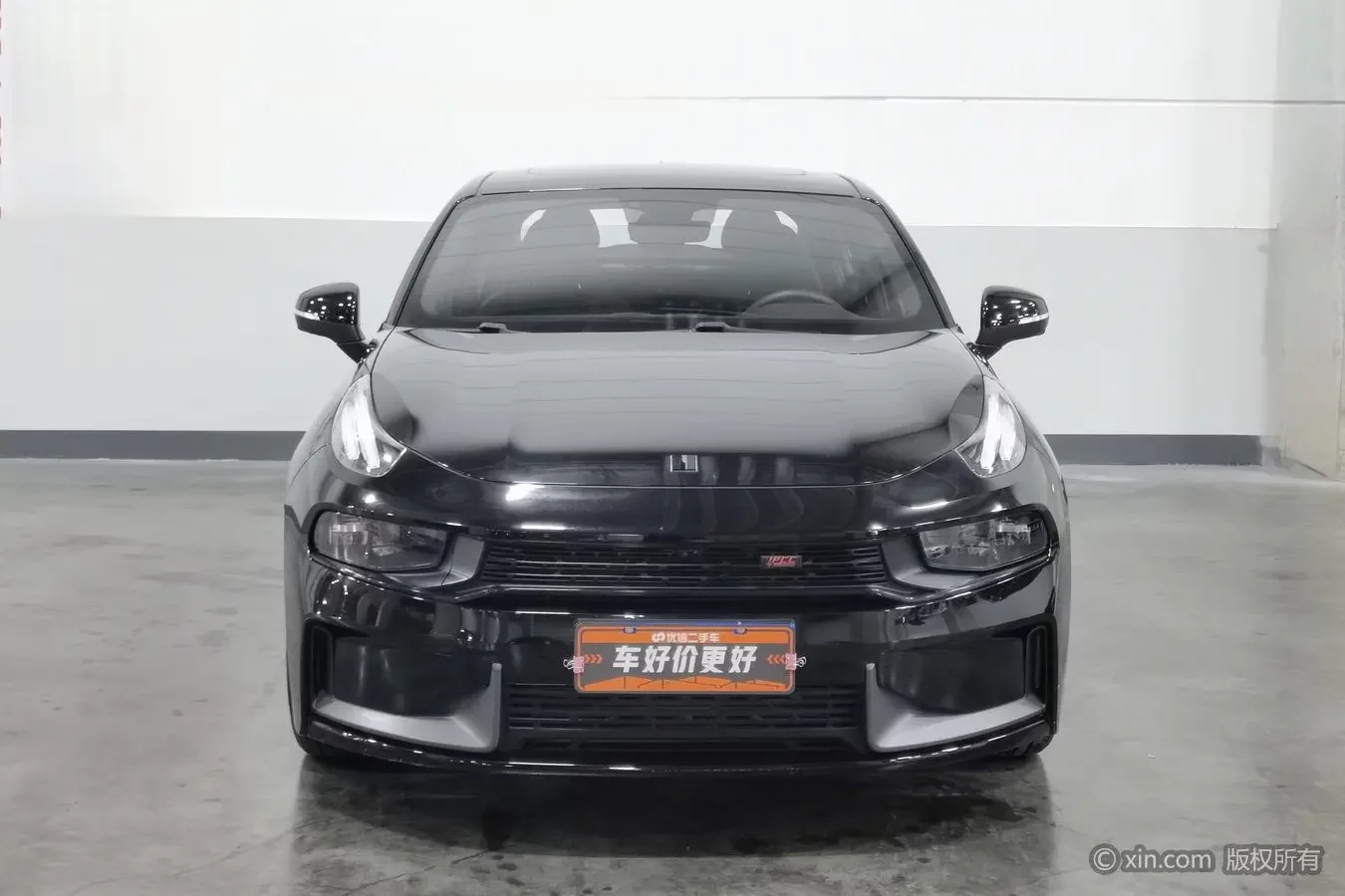 Lynk & Co 03
