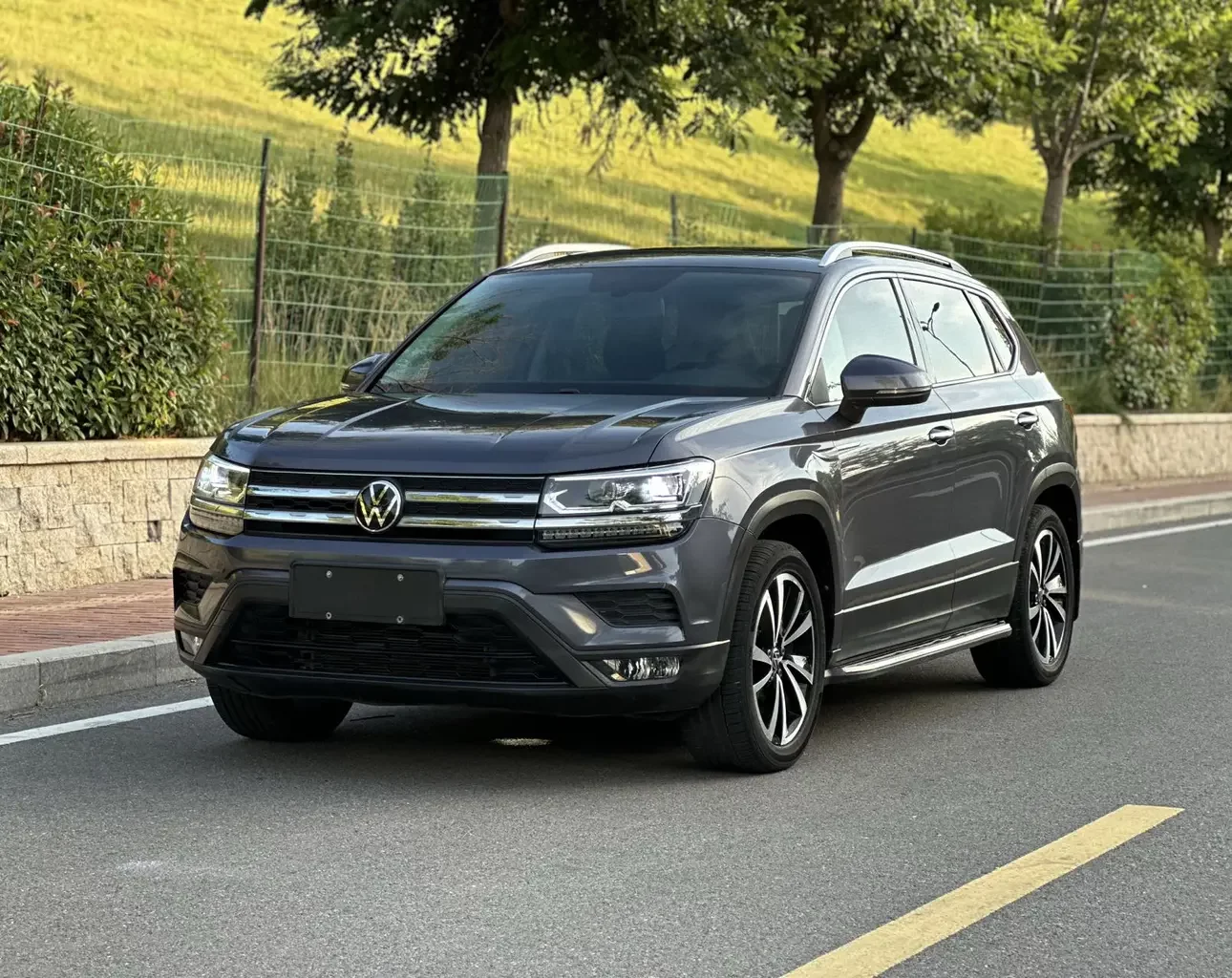 Volkswagen Tharu