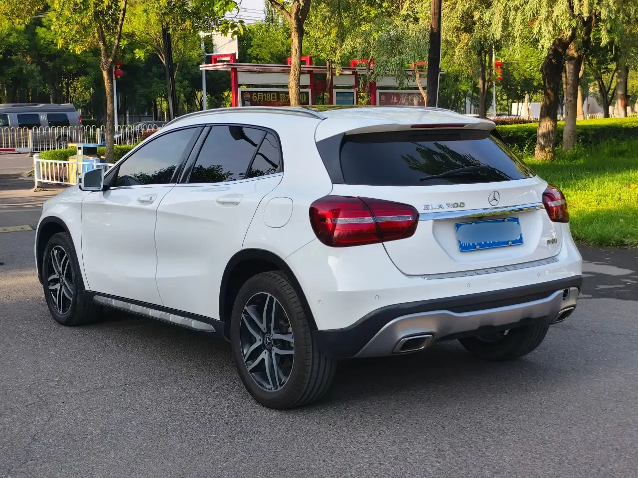 Mercedes-Benz GLA