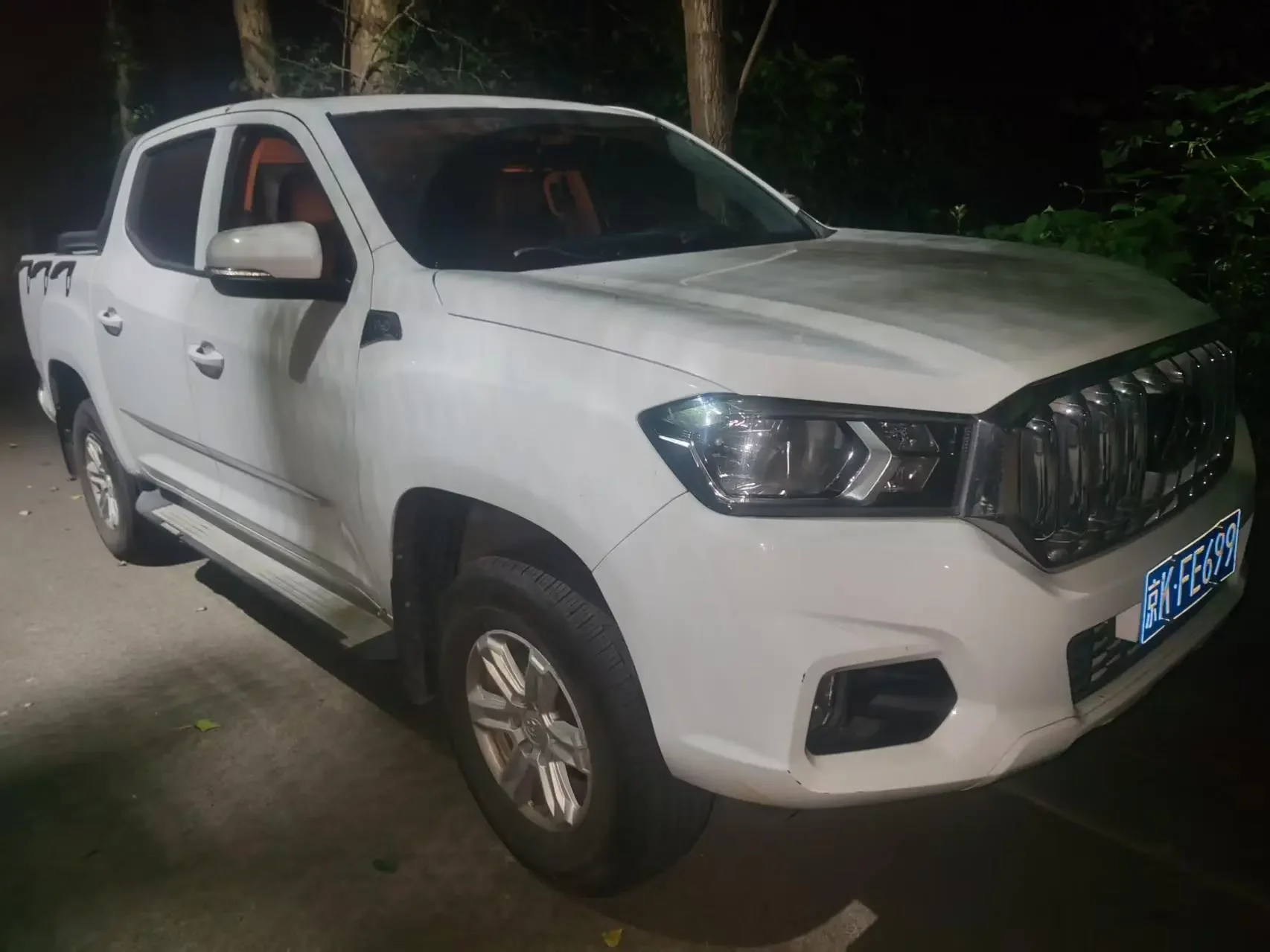 Datong Maxus T60
