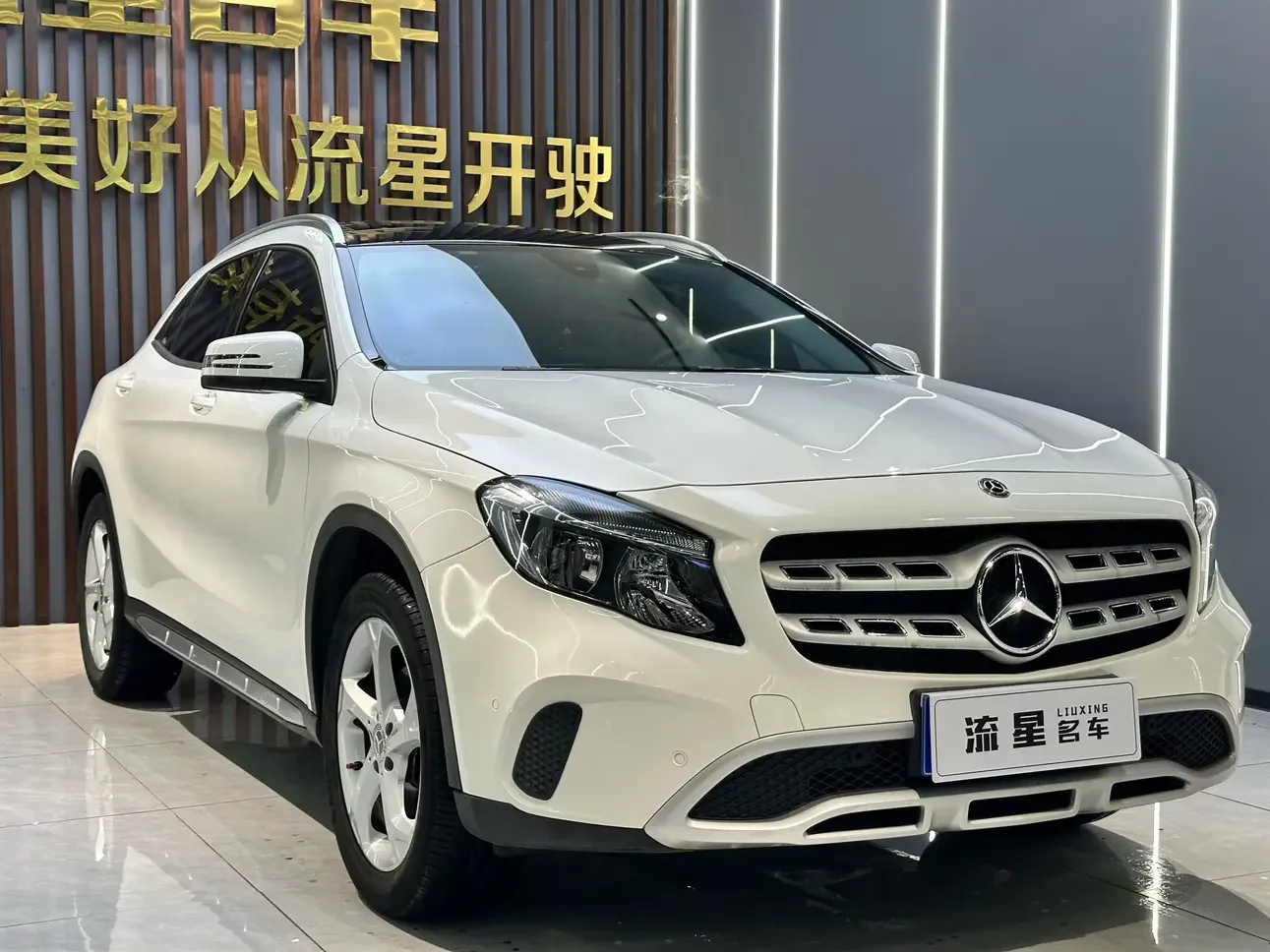 Mercedes-Benz GLA