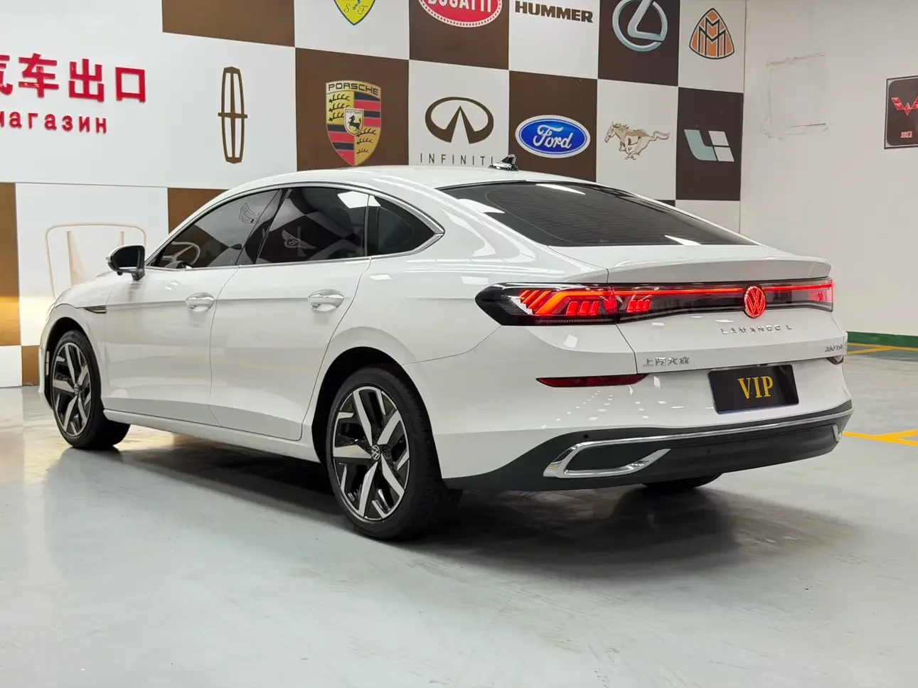 Volkswagen Lamando