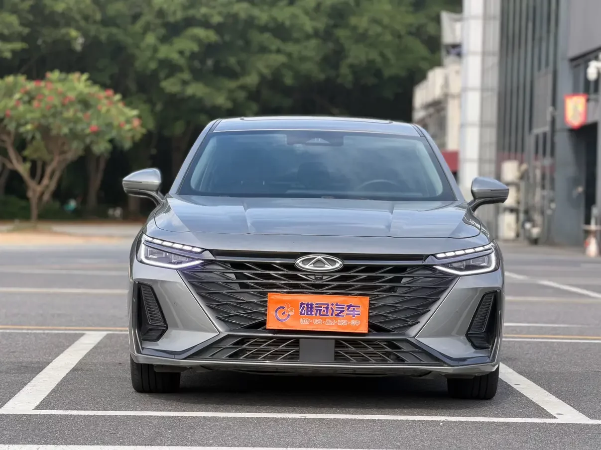 Chery Arrizo 8
