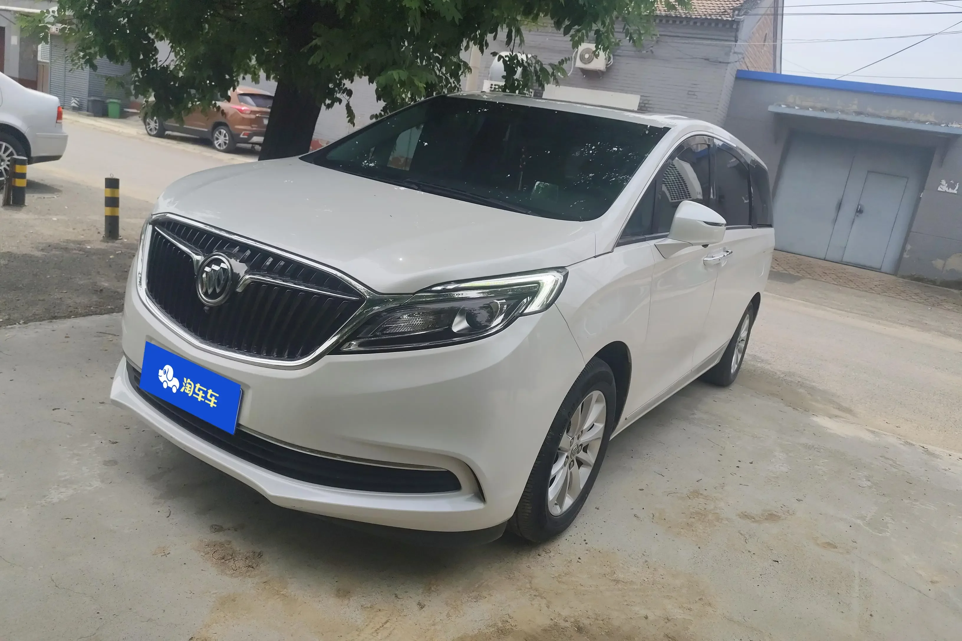 Buick GL8