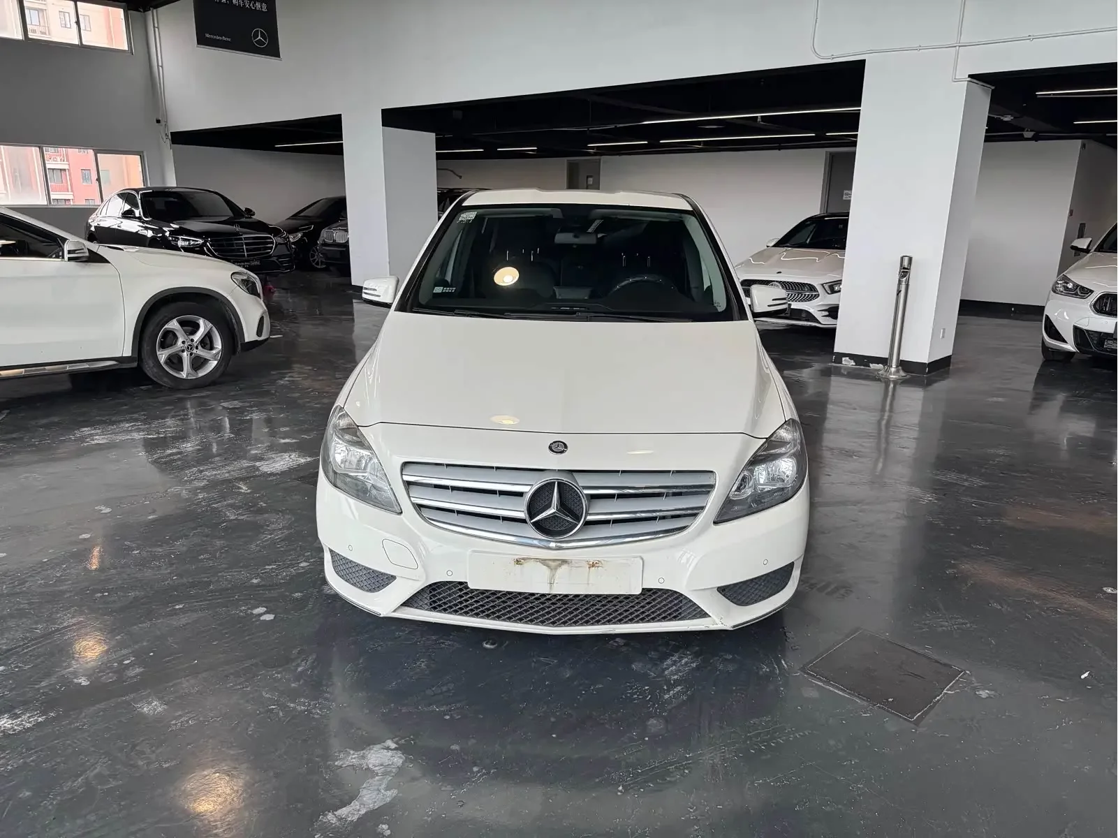 Mercedes-Benz B Class