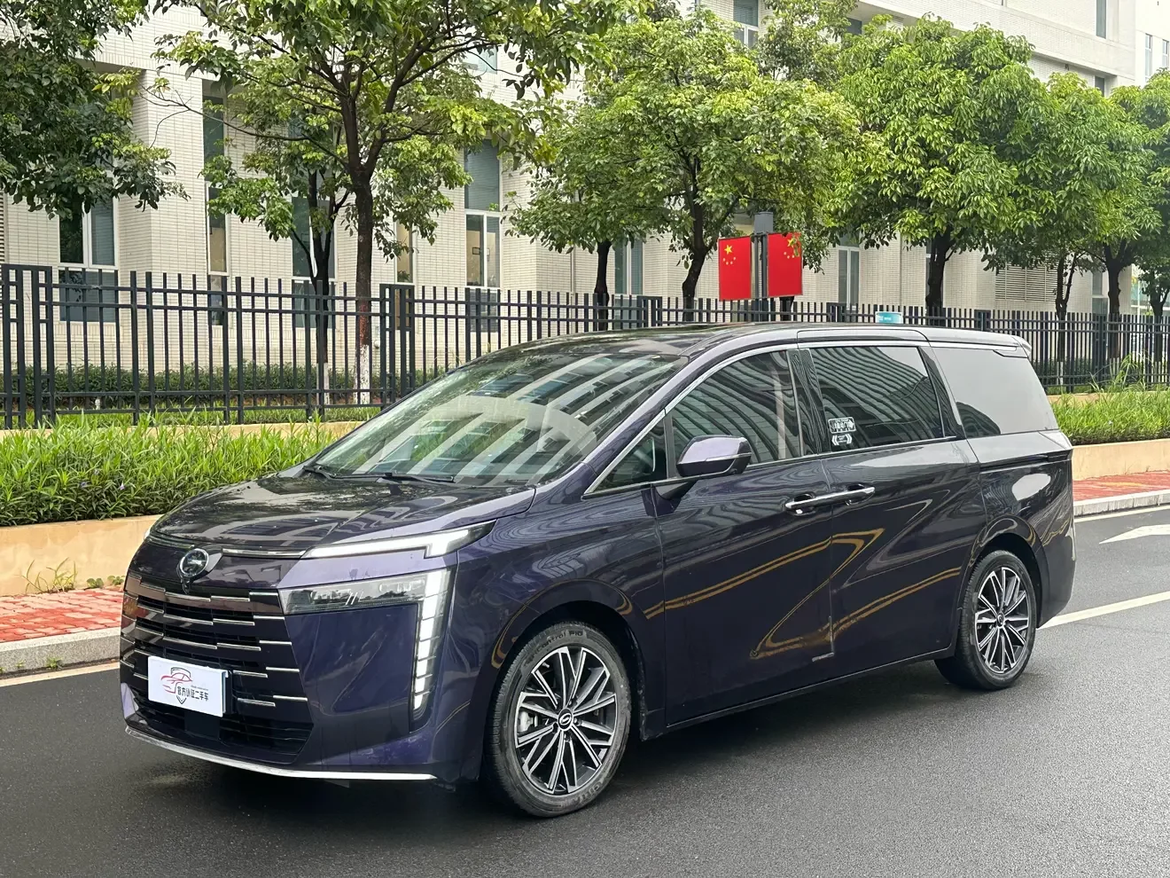 GAC Trumpchi E8