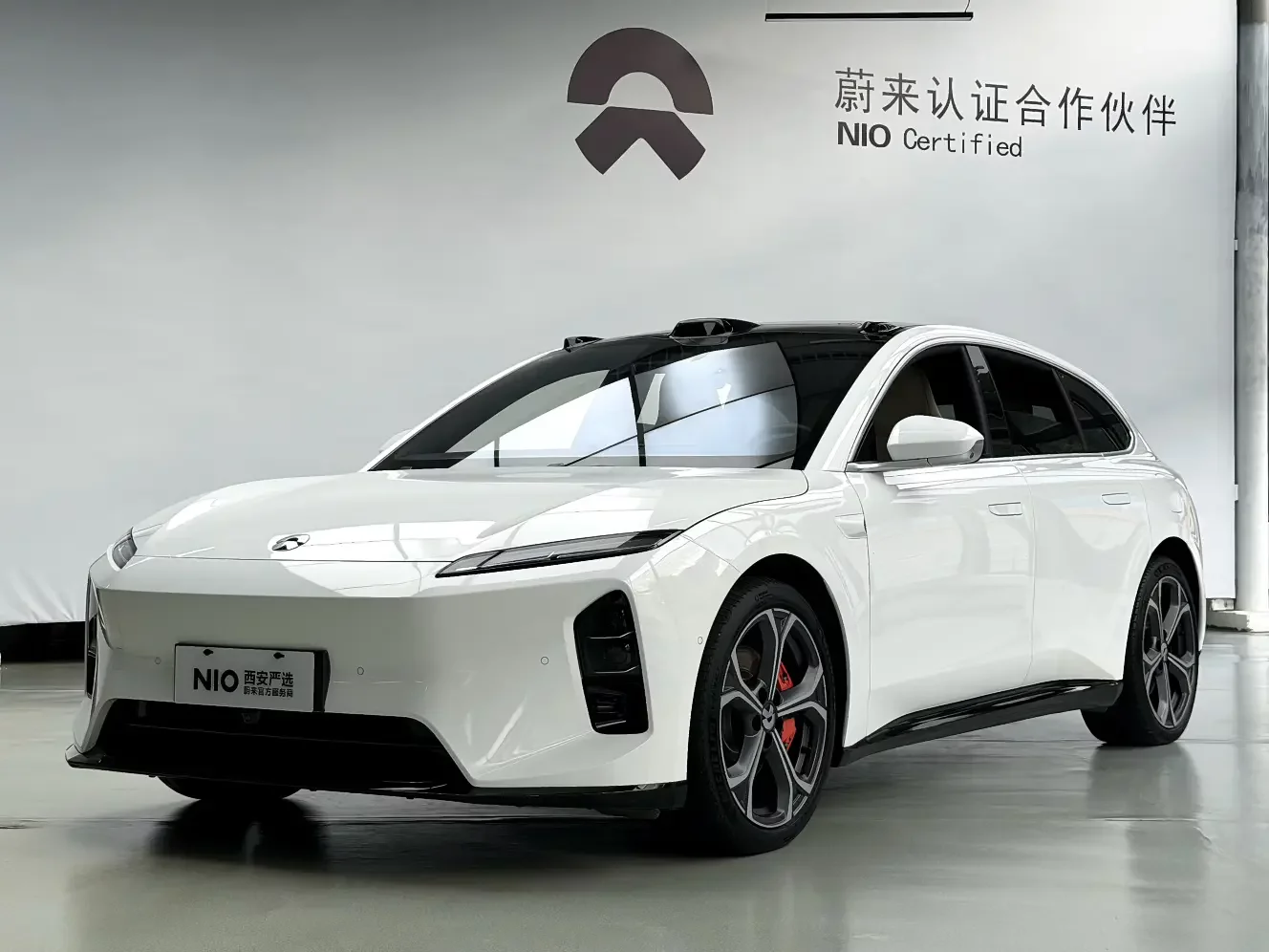 NIO ET5T  из Китая
