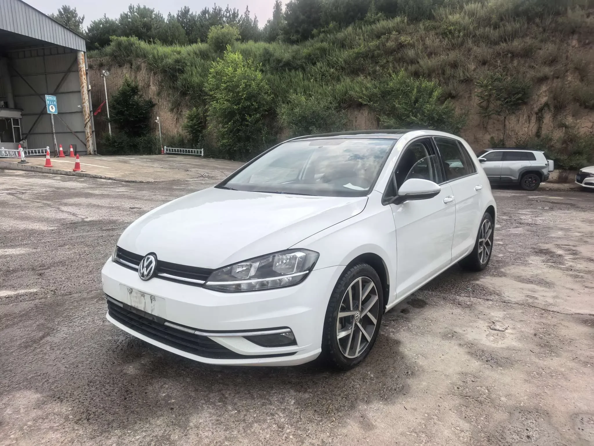 Volkswagen golf