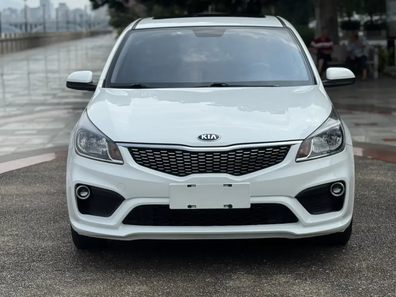 Kia K2