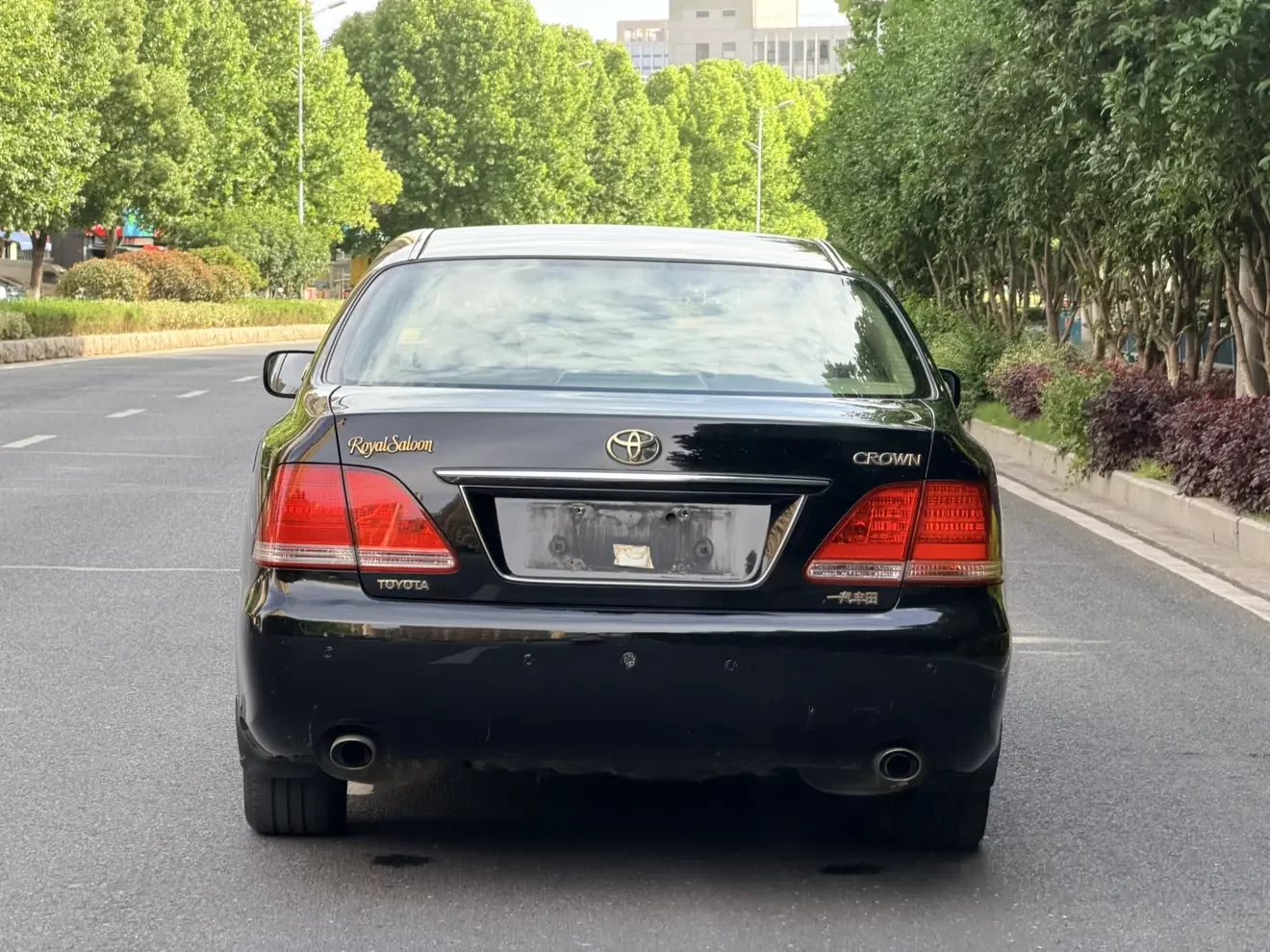 Toyota crown
