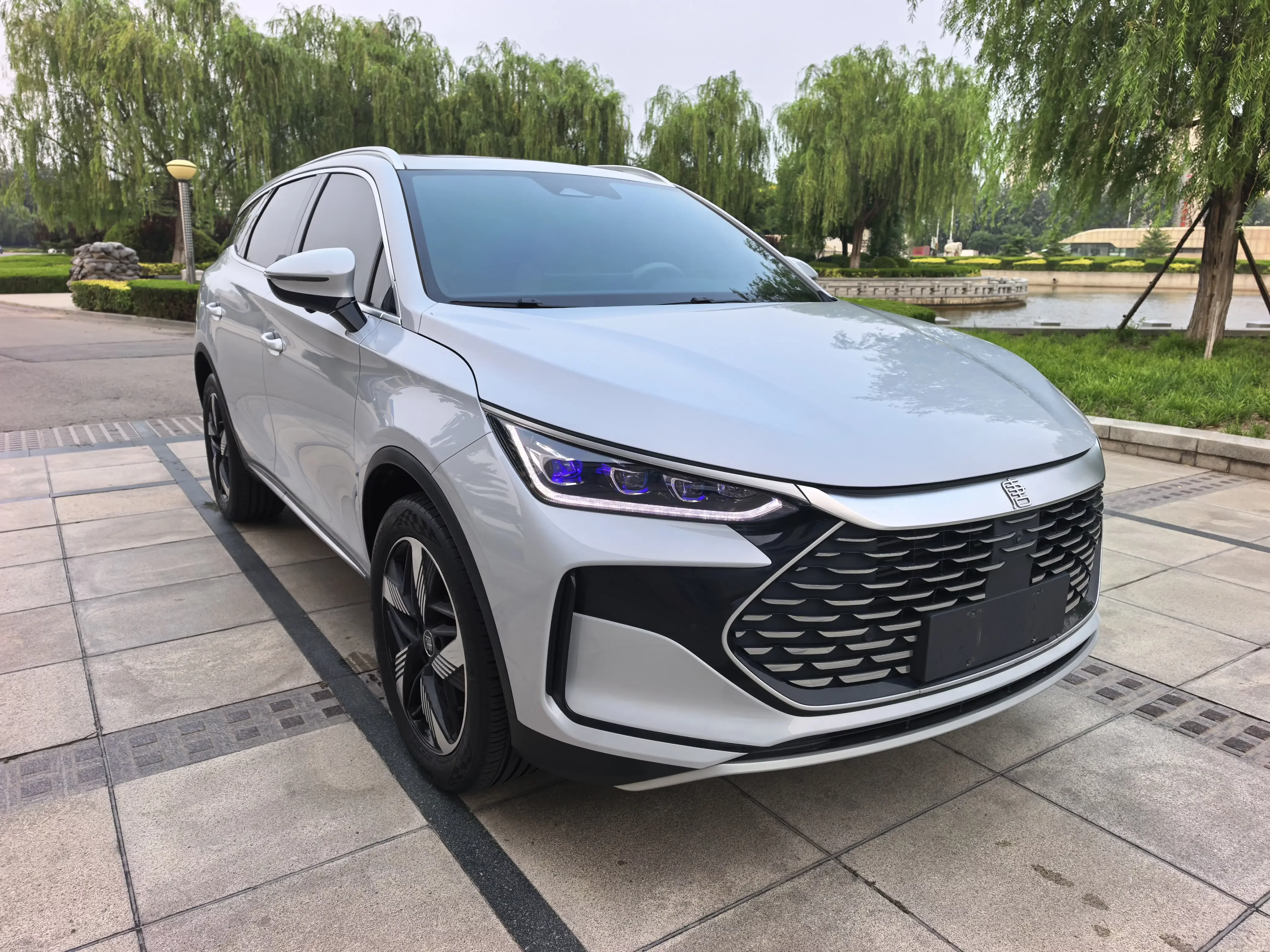 BYD Tang DM