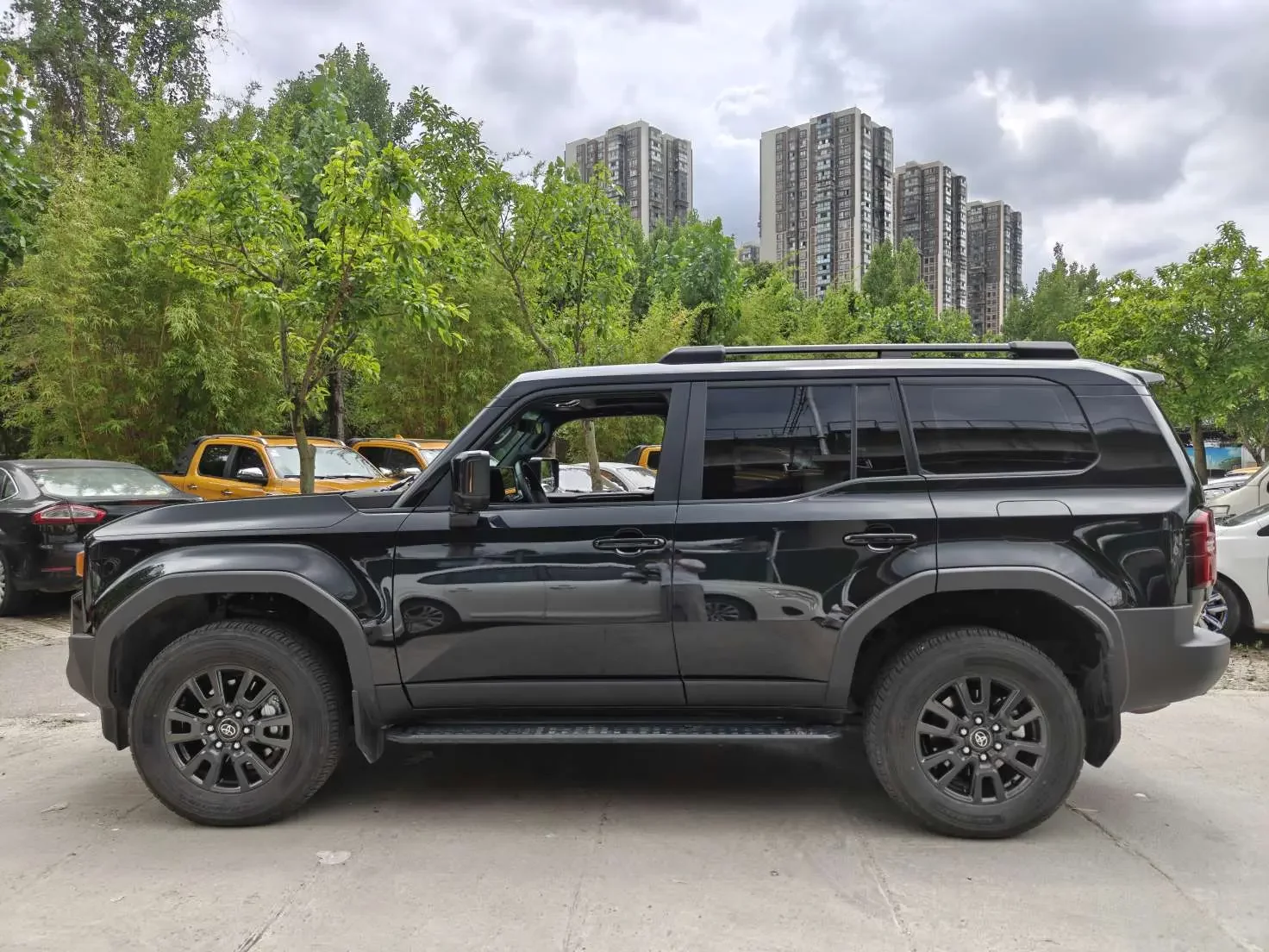 Toyota prado
