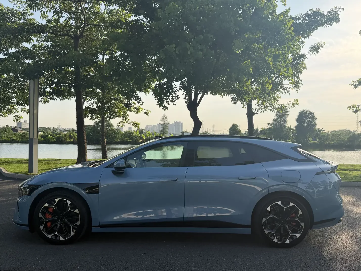 ZEEKR 007GT