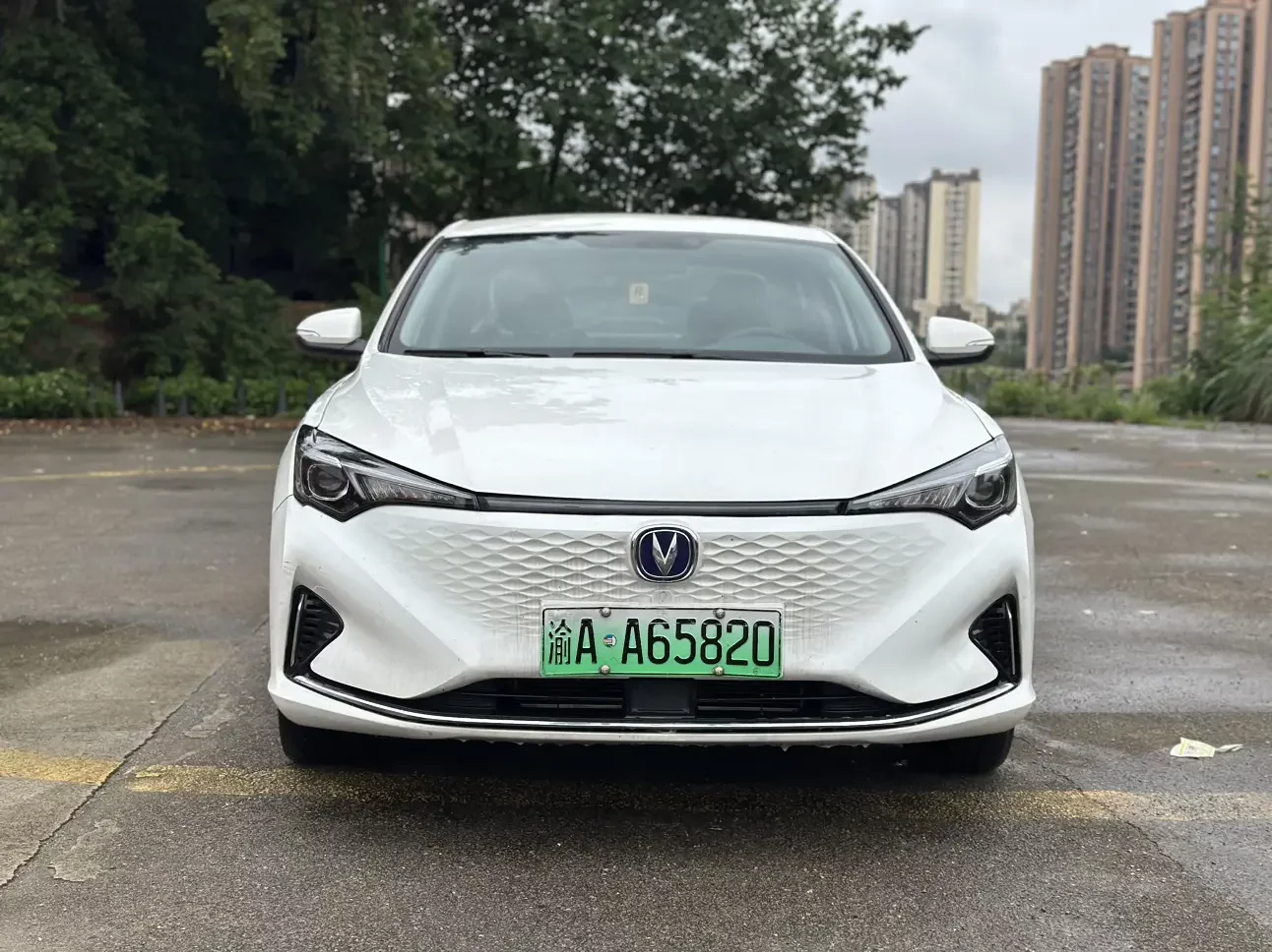 Changan Eado EV  из Китая
