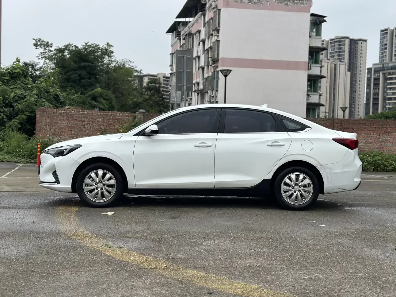 Changan Eado EV