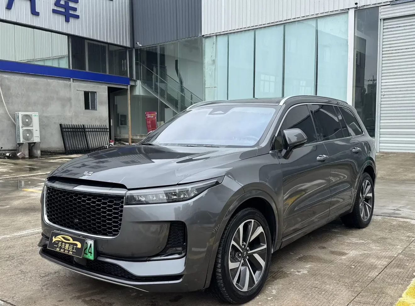 Li ONE (Ideal ONE)  из Китая
