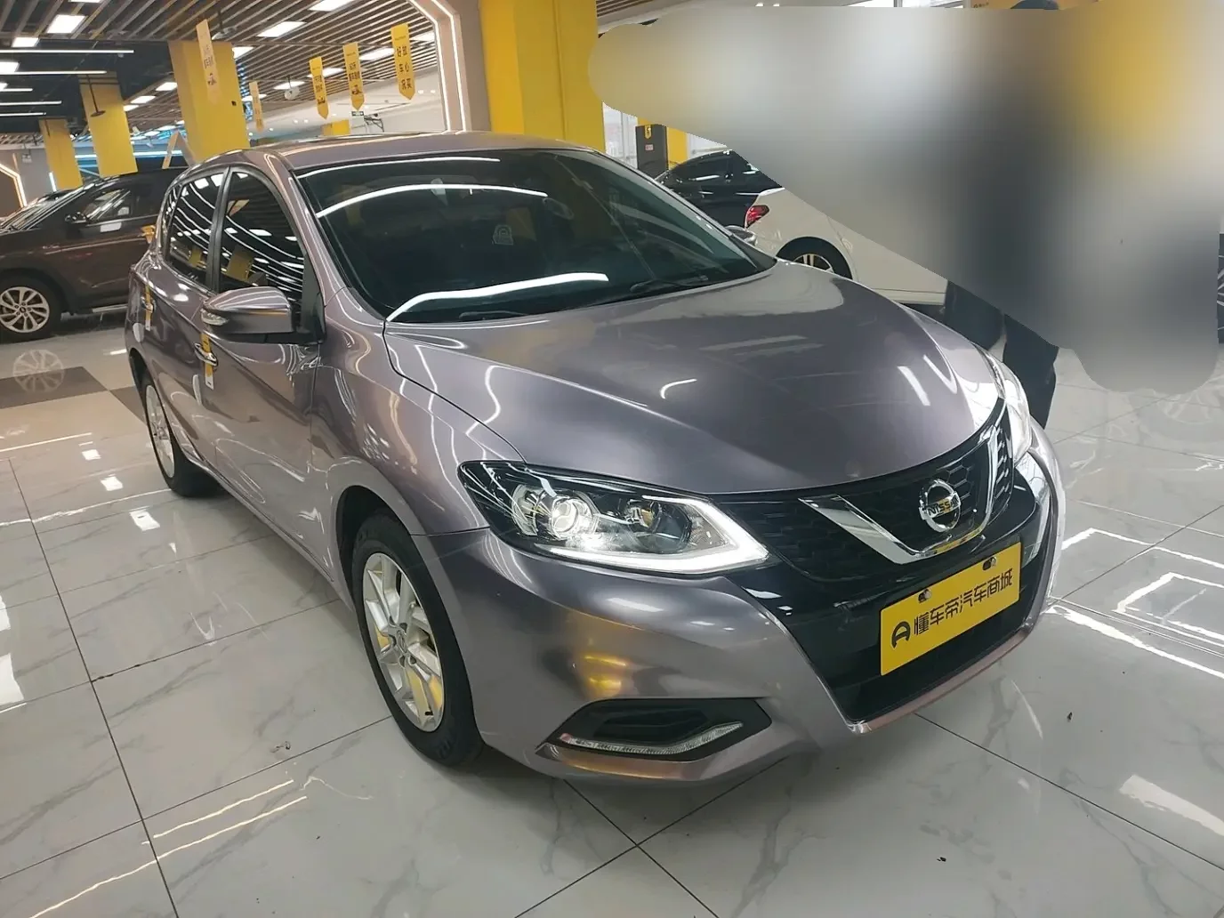 Nissan Tiida