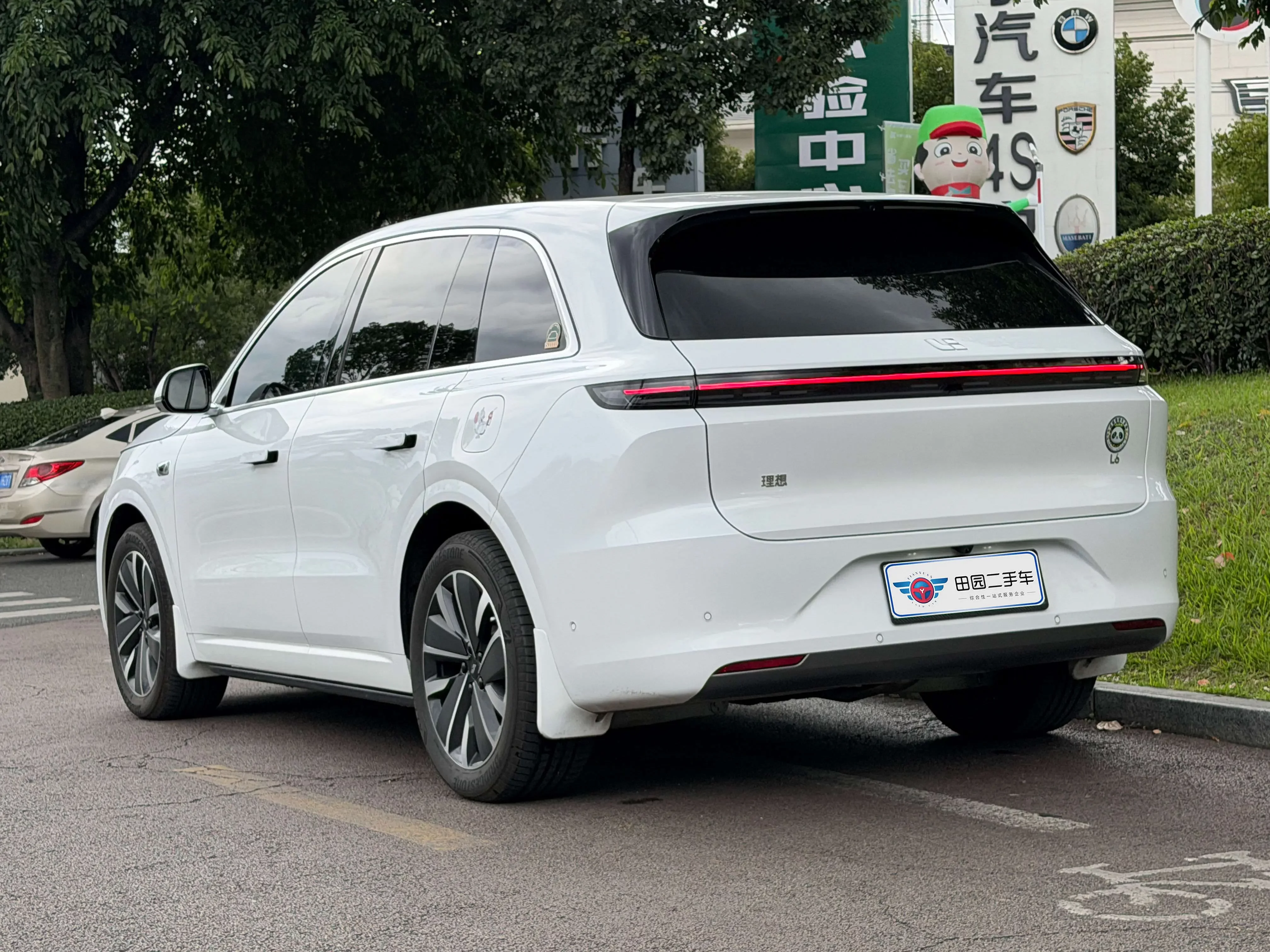 Lixiang L6