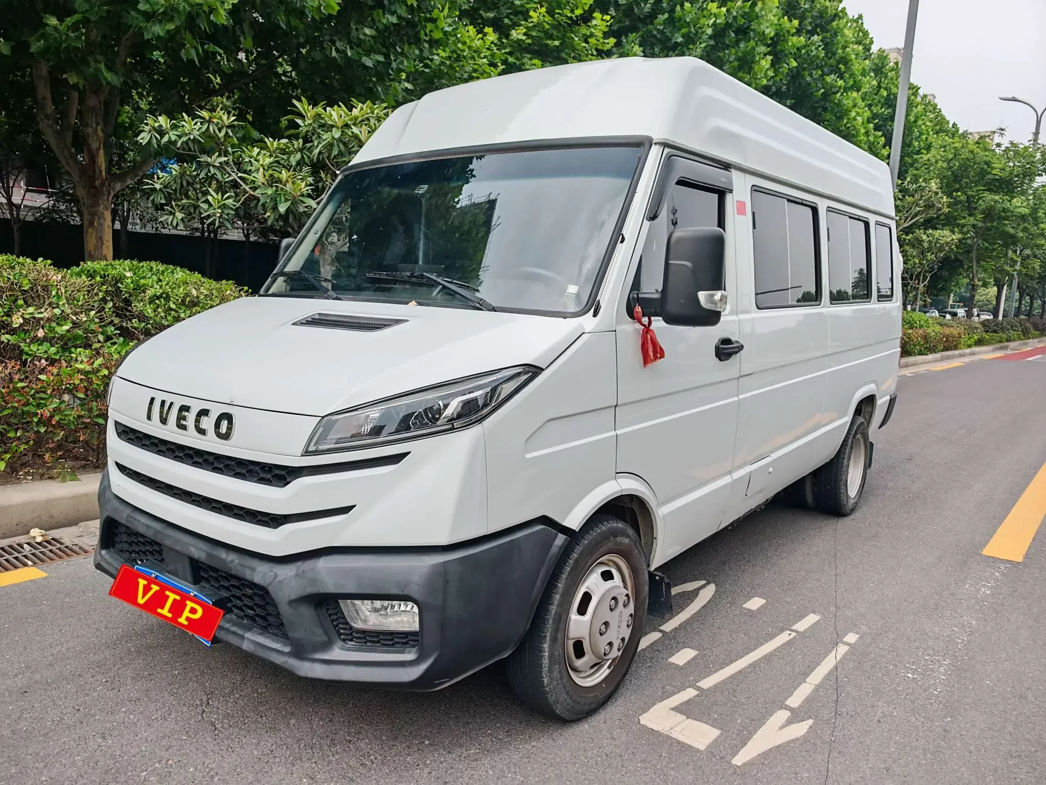 Iveco proud