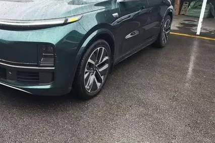 Lixiang L9