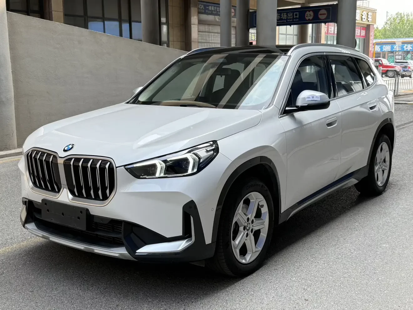 BMW X1