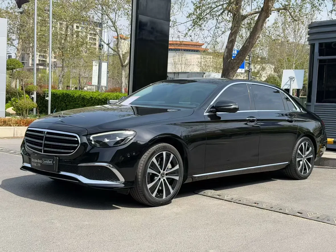 Mercedes-Benz E-Class PHEV