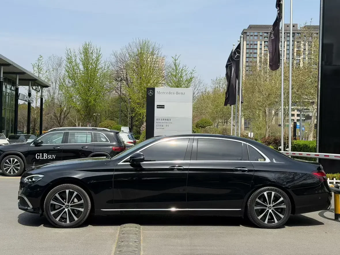 Mercedes-Benz E-Class PHEV