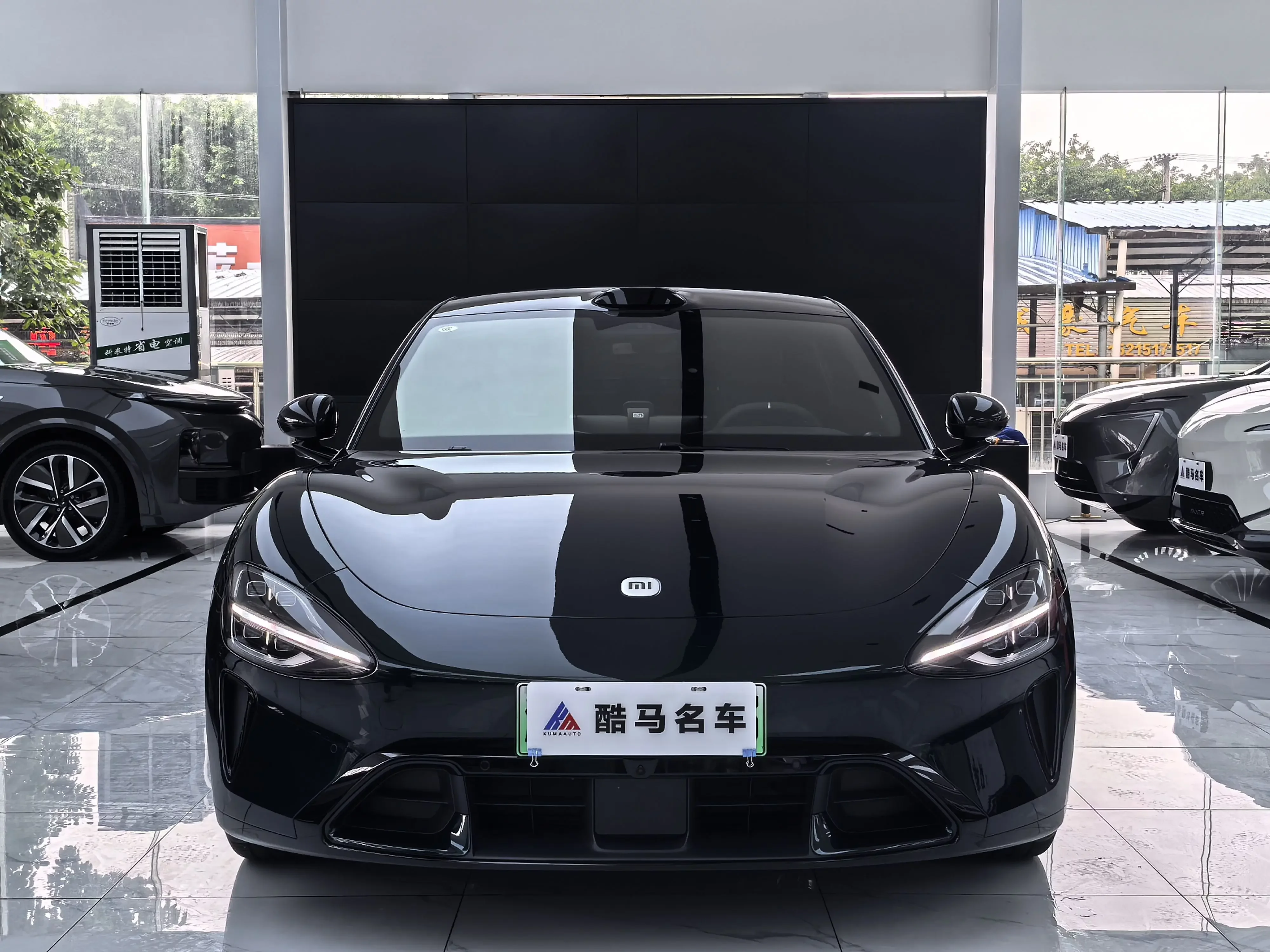 Xiaomi car Xiaomi SU7  из Китая