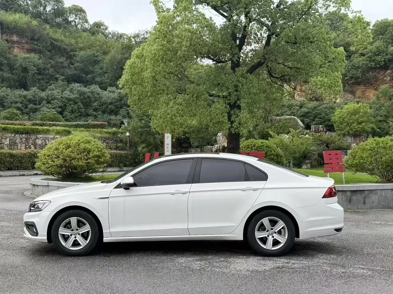Volkswagen Lamando