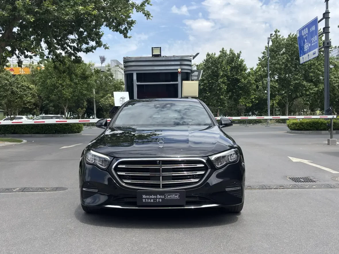 Mercedes-Benz E-Class PHEV