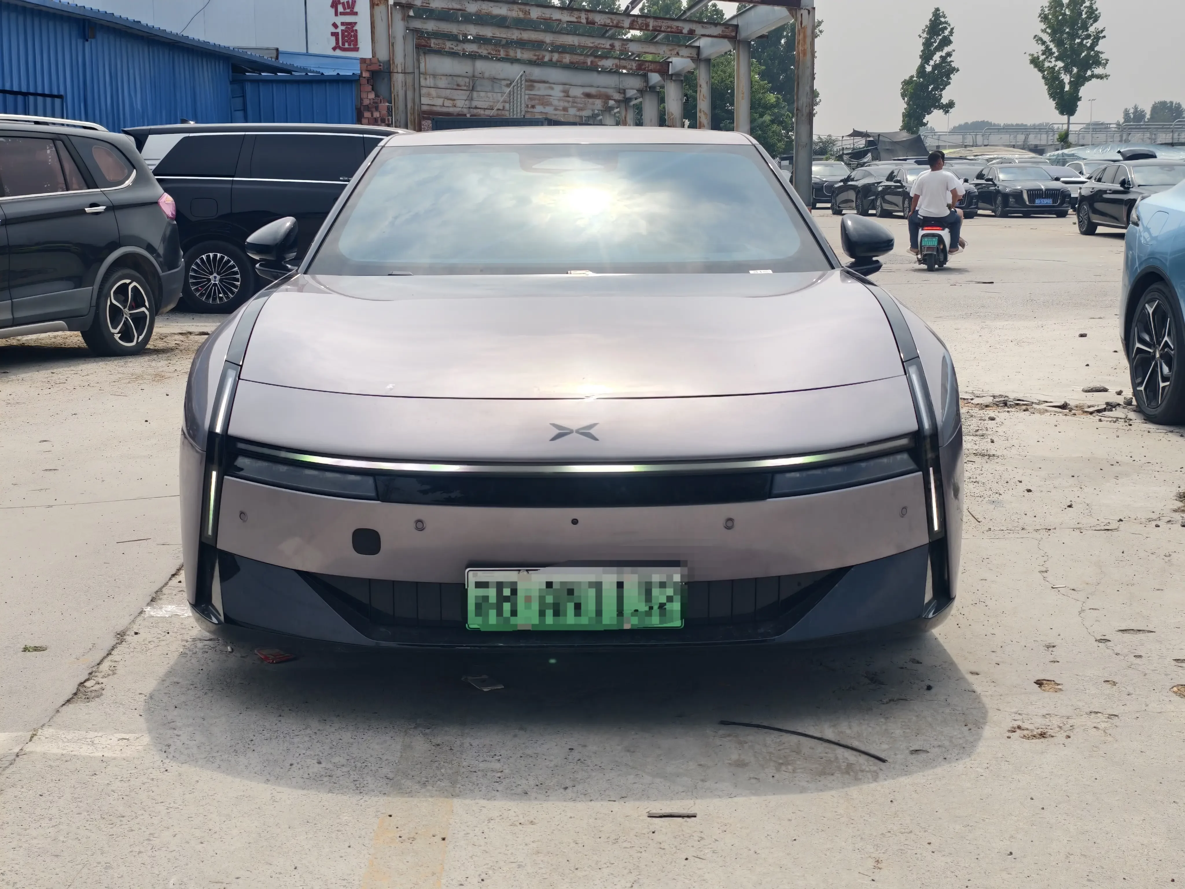 Xpeng P7