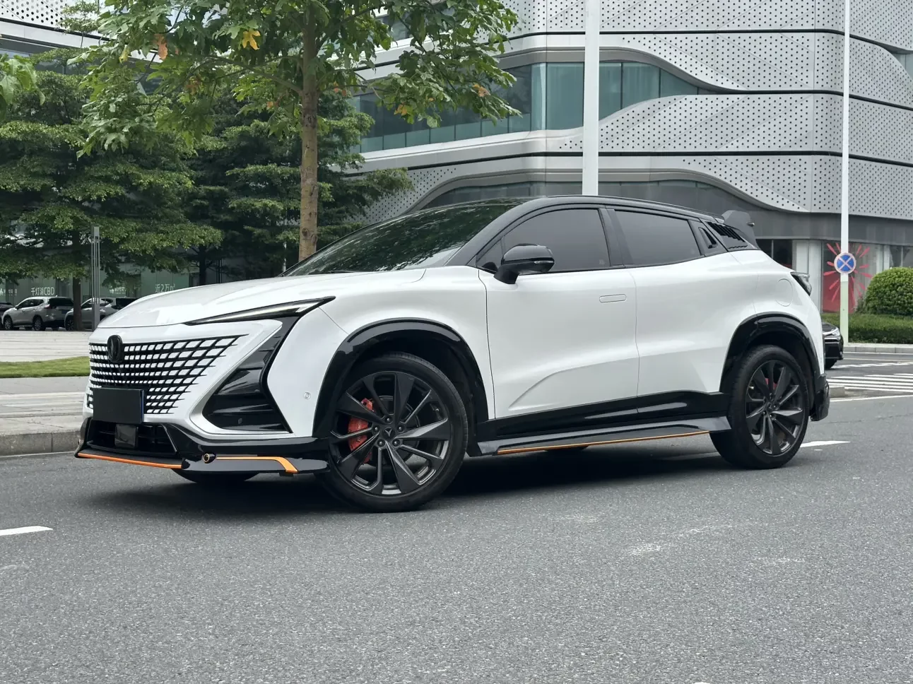 Changan UNI-T  из Китая
