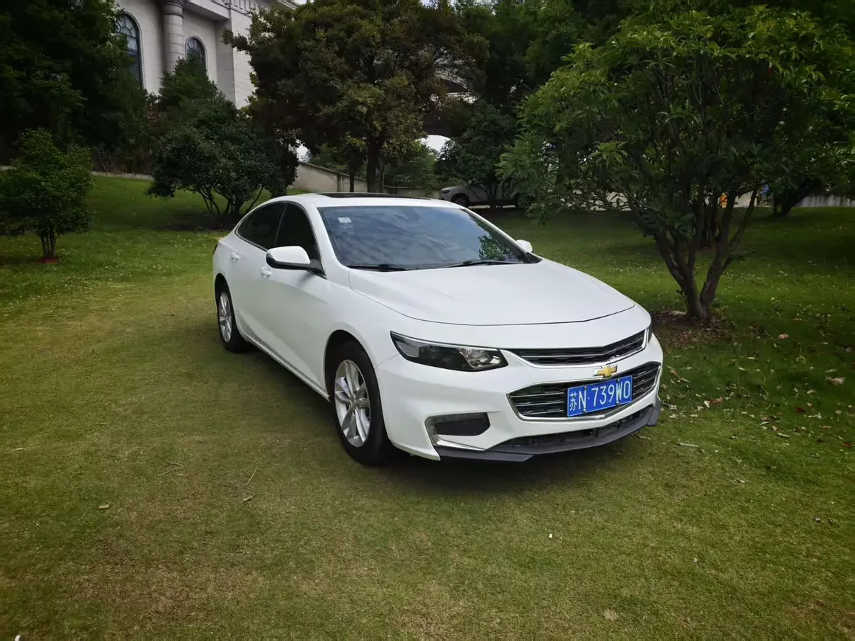 Chevrolet Malibu XL