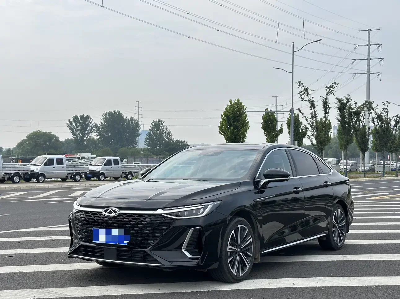 Chery Arrizo 8