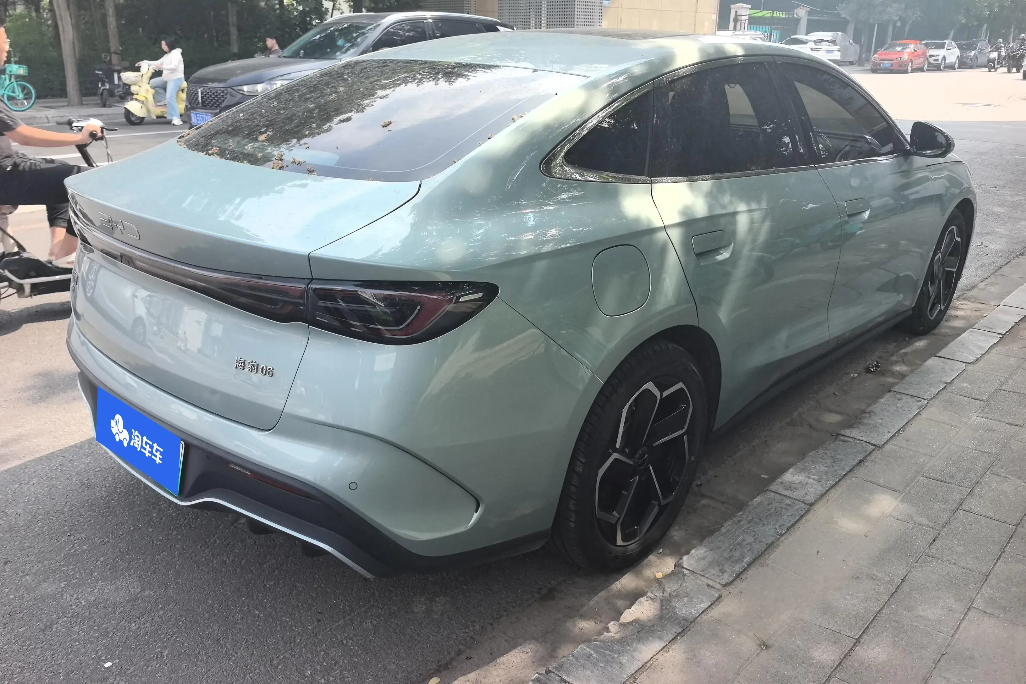 BYD Seal 06DM