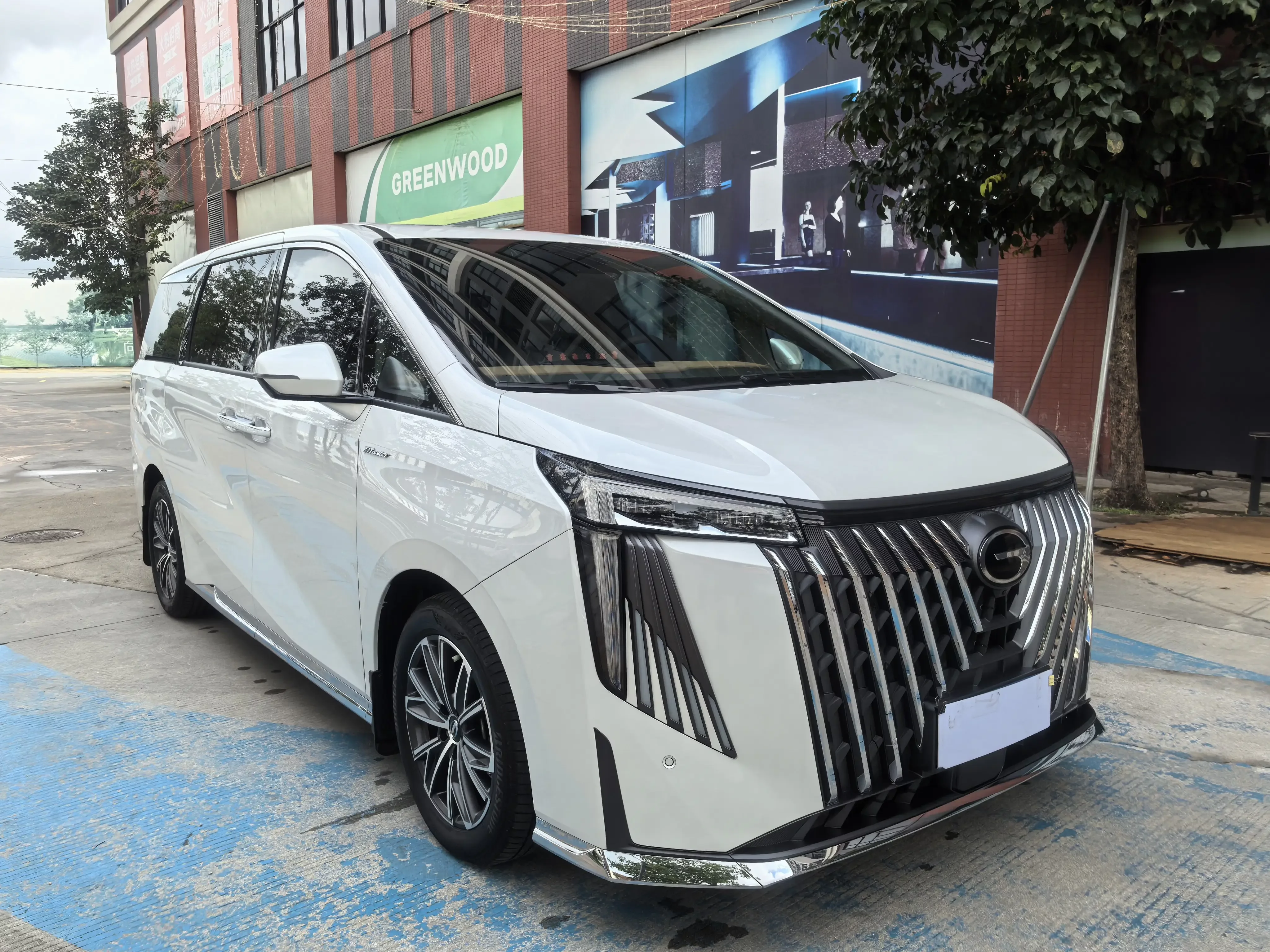 GAC Trumpchi M8