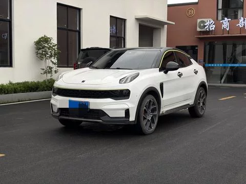 Lynk & Co 05
